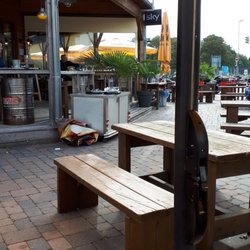 Thunderbike Roadhouse - Sind hier gerade lecker Essen