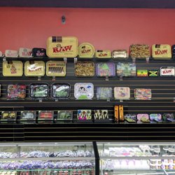 Holy Smokes - Rolling trays
