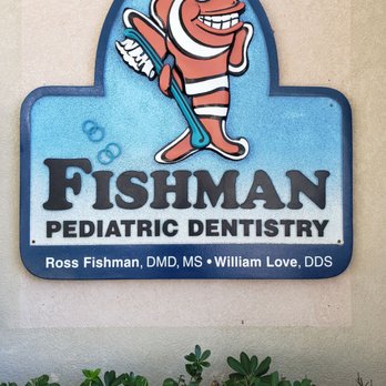 Fishman Pediatric Dentistry - Outside Sign - Pediatric Dentists Near Me - Jacksonville Beach, Florida