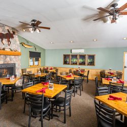 Junction Bar & Grill