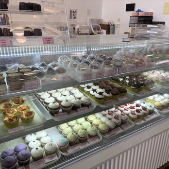 Whipped Bakery & Cafe - Pastries - Bakeries Near Me - Leander, Texas