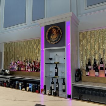 Mermaid Winery - Bar area - Wine Tasting Room Near Me - Norfolk, Virginia Mermaid Winery - Bar area - Wine Tasting Room Near Me - Norfolk, Virginia