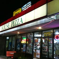 Happy House Pizza & Subs - Happy house makes me happy!!!