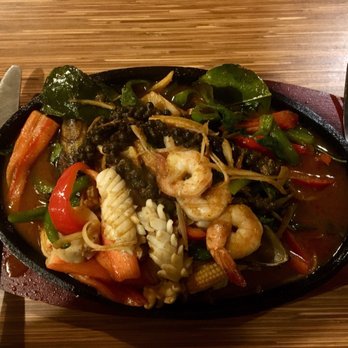 My Thai Palace - a plate of food with a fork and knife - Thai Near Me - Sudbury, Ontario My Thai Palace - a plate of food with a fork and knife - Thai Near Me - Sudbury, Ontario