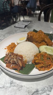 Madam Kwan's Suria KLCC by null