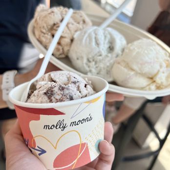 Molly Moon's Homemade Ice Cream - single scoop & triple scoop - Ice Cream & Frozen Yogurt Near Me - Bellevue, Washington Molly Moon's Homemade Ice Cream - single scoop & triple scoop - Ice Cream & Frozen Yogurt Near Me - Bellevue, Washington