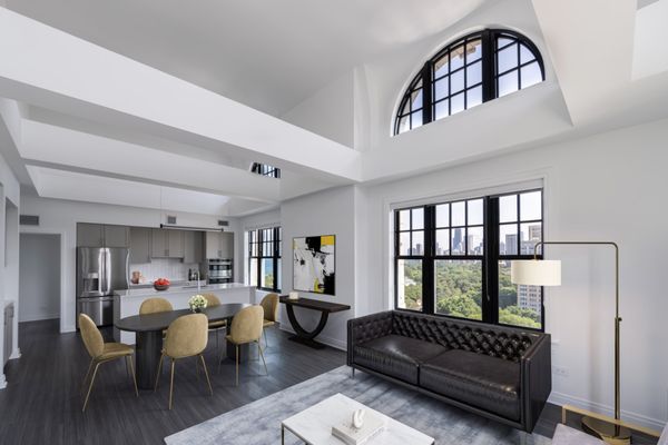 The Belden-Stratford by null