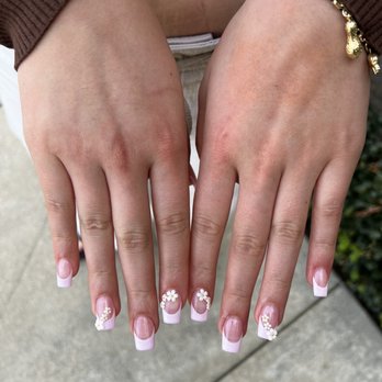 Luxy Nail Spa - The teen is very pleased with her nails.. - Nail Salons Near Me - Walnut Creek, California