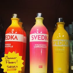 Country Club Wine and Liquor