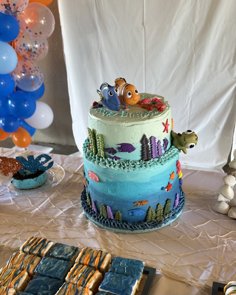 PURBLE PLACE CAKERY 11 Photos Lauderdale, Florida Custom Cakes