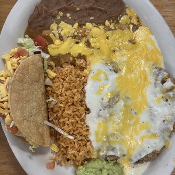 El Paraiso Restaurant - Paradise Special - Mexican Near Me - Zapata, Texas