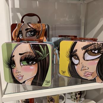 Sand One Studio - Sand lunch boxes 2019 edition available inside the galleries - Commissioned Artists Near Me - Santa Ana, California Sand One Studio - Sand lunch boxes 2019 edition available inside the galleries - Commissioned Artists Near Me - Santa Ana, California