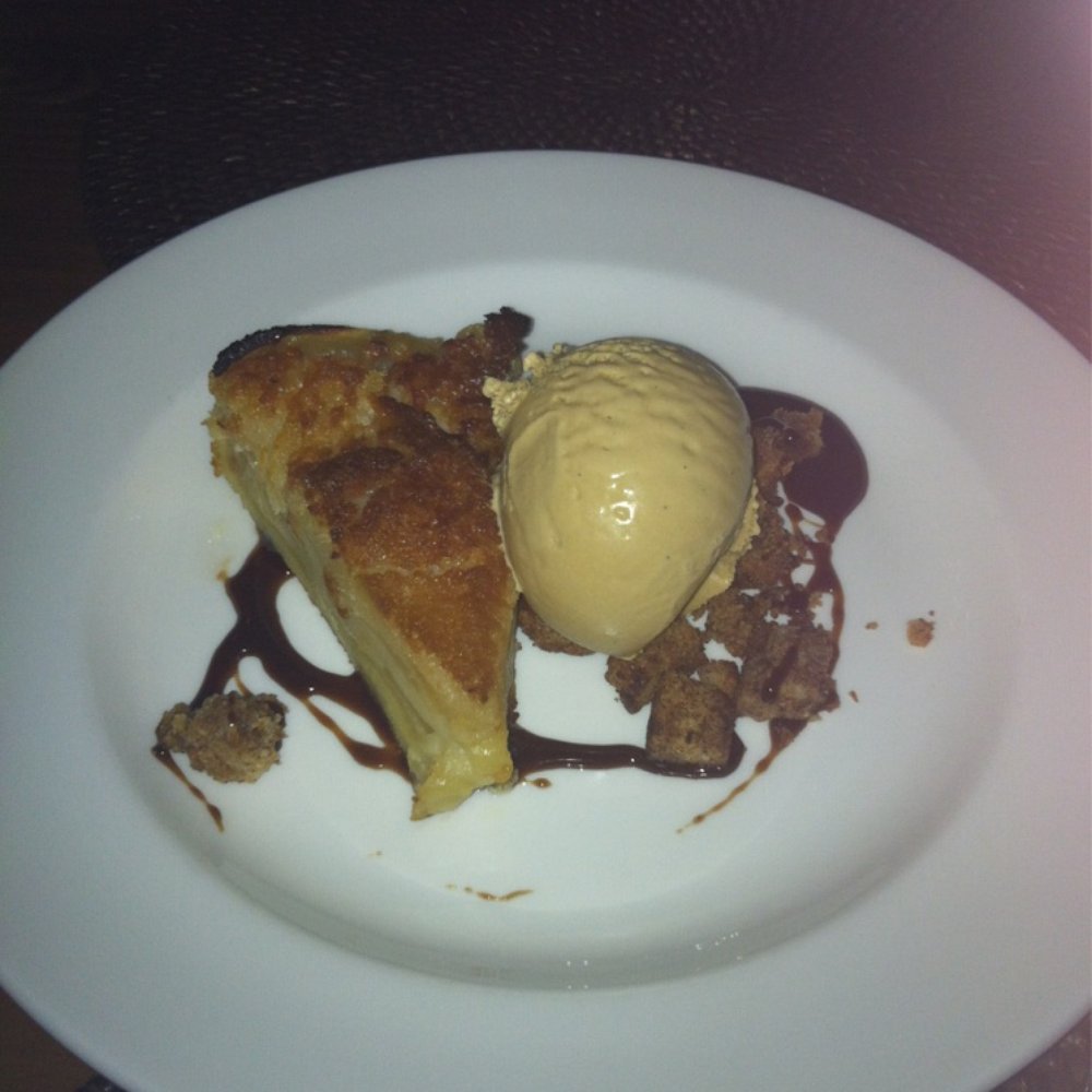 ACRE - Apple pie - New American Near Me - Memphis, Tennessee