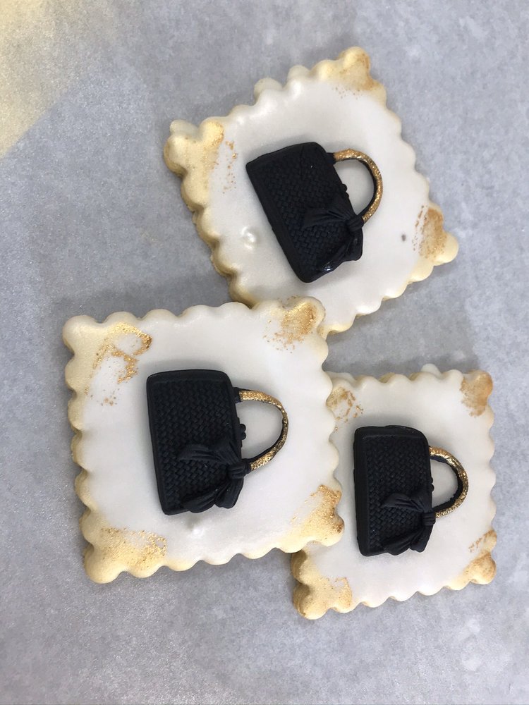 MERINGUES & MORE Updated March 2024 172 Photos 15 Lemberg Ct