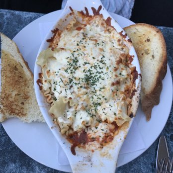 Hot Spring Villa Hotel - Lasagna - Hotels Near Me - Harrison Hot Springs, British Columbia