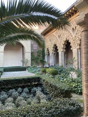 Aljafería Palace by null