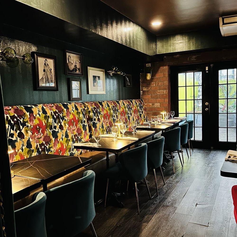 S'Aimer - Lounges Near Me - New York, New York S'Aimer - Lounges Near Me - New York, New York