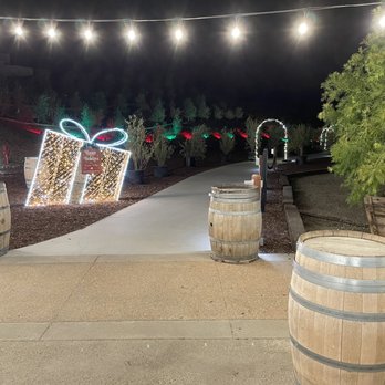 Bolero Restaurante - Beautifully decorated winery grounds - Tapas/Small Plates Near Me - Temecula, California
