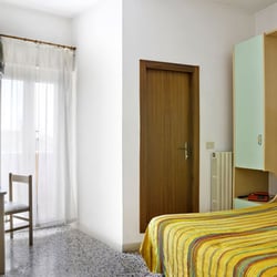 Hotel Elena