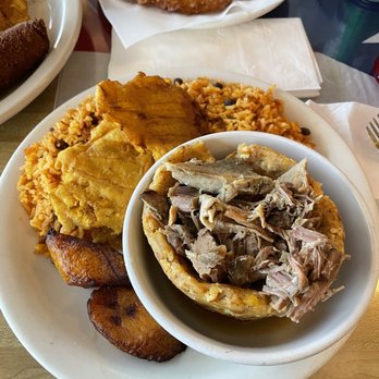 Senor Big Ed - Arroz con gandules, tostones, amarillitos y mofongo de pernil - Latin American Near Me - Cypress, California Senor Big Ed - Arroz con gandules, tostones, amarillitos y mofongo de pernil - Latin American Near Me - Cypress, California