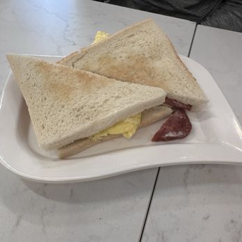 High Five 囍筷 - Luncheon Meat with Scrambled Egg Sandwich - Breakfast & Brunch Near Me - Brooklyn, New York High Five 囍筷 - Luncheon Meat with Scrambled Egg Sandwich - Breakfast & Brunch Near Me - Brooklyn, New York