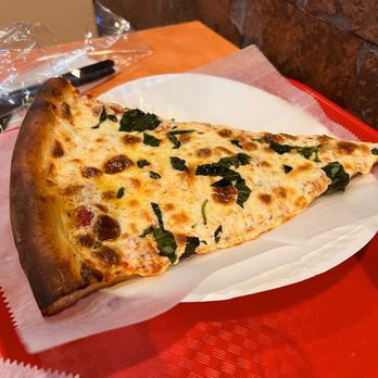 Pizza Time - pizza margherita - Pizza Near Me - St. Augustine, Florida