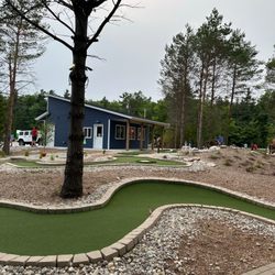 Evergreen Miniature Golf
