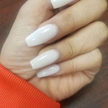 SP Nail Spa - Dip powder - American white - Nail Salons Near Me - Tustin, California