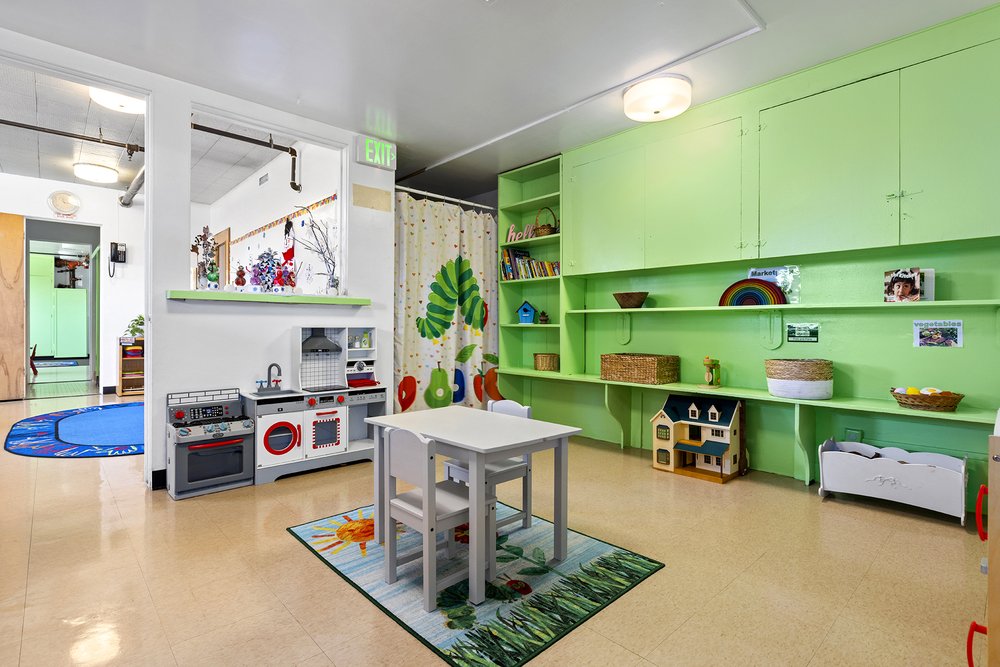 Grandview Children's Center - childcare center in Glendale, CA