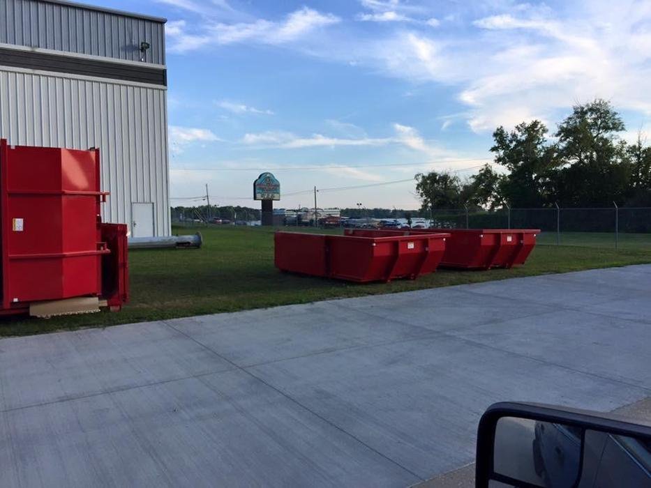 HAPPY CAN DISPOSAL Updated September 2024 14 Photos 120 S Center