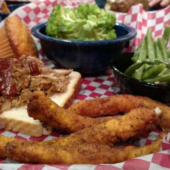 Famous Dave's Bar-B-Que - 2 item combo with fish fingers (No custard ;),  pulled pork, green beans and broccoli - Barbeque Near Me - Mesa, Arizona