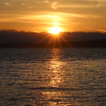 Lincoln Park - Lincoln Park Sunset - Parks Near Me - Seattle, Washington