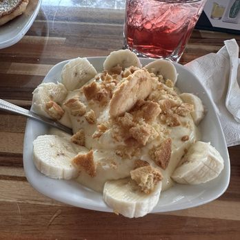Blow Fly Bar and Grill - Banana pudding. - Seafood Near Me - Gulfport, Mississippi