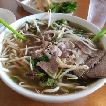Bun & Pho House - Super bowl - Vietnamese Near Me - Portland, Oregon