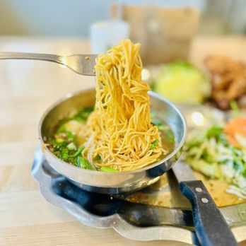 The Boat - Mi chien - Vietnamese Near Me - Seattle, Washington The Boat - Mi chien - Vietnamese Near Me - Seattle, Washington