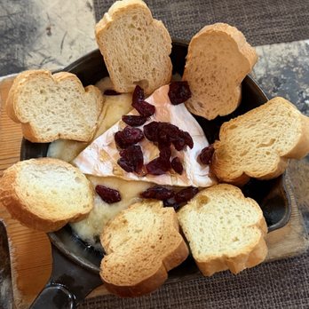 Edwin Mills by Equator - Cranberry baked Brie - New American Near Me - Pasadena, California Edwin Mills by Equator - Cranberry baked Brie - New American Near Me - Pasadena, California