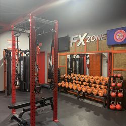 HOTWORX - Hurst - Free weights area