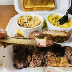Mulberry BBQ and Catering by Single Barrel - meat that just falls right off and tastes great!