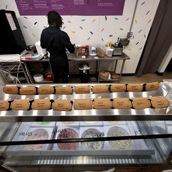 TeeJay's Sweet Tooth - Topping choices - Desserts Near Me - Indianapolis, Indiana