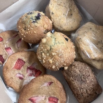 The Cookie Jar Bakery - Bakeries Near Me - Winter springs, Florida