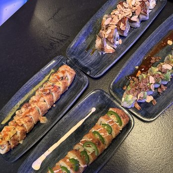 Sushi Roll - Sushi Bars Near Me - Chula Vista, California