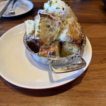 North Italia Topanga - White Truffle Garlic Bread - Italian Near Me - Canoga Park, California North Italia Topanga - White Truffle Garlic Bread - Italian Near Me - Canoga Park, California