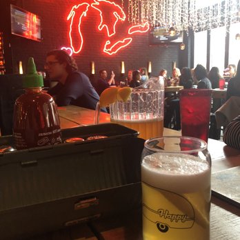 Happy Camper - Main dining area - Pizza Near Me - Chicago, Illinois