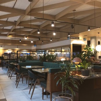 Earls Kitchen + Bar - Canadian (New) Near Me - Burnaby, British Columbia Earls Kitchen + Bar - Canadian (New) Near Me - Burnaby, British Columbia