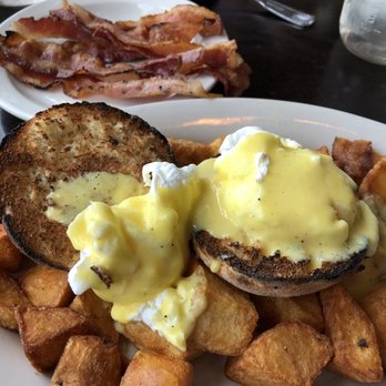 Hapgoods - Eggs Benedict with bacon rather than ham. - American Near Me - Mountain Lakes, New Jersey Hapgoods - Eggs Benedict with bacon rather than ham. - American Near Me - Mountain Lakes, New Jersey