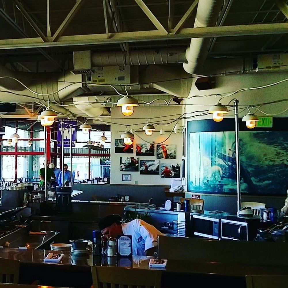 Chinook's - Seafood Near Me - Seattle, Washington Chinook's - Seafood Near Me - Seattle, Washington