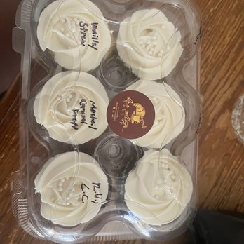 One Stop Bakery - Wedding cake cupcake tasting samples. - Bakeries Near Me - Lancaster, California One Stop Bakery - Wedding cake cupcake tasting samples. - Bakeries Near Me - Lancaster, California