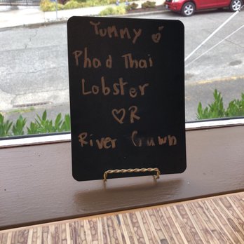 Basilic Essentially Thai - Thai Near Me - Seattle, Washington Basilic Essentially Thai - Thai Near Me - Seattle, Washington