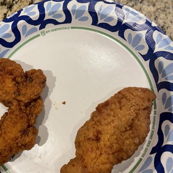 Wingstop - Where the hell is the garlic?? - Chicken Wings Near Me - Lincoln, California