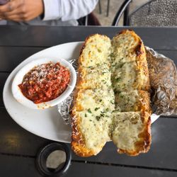 Zoli's Pizza - Cheese bread
